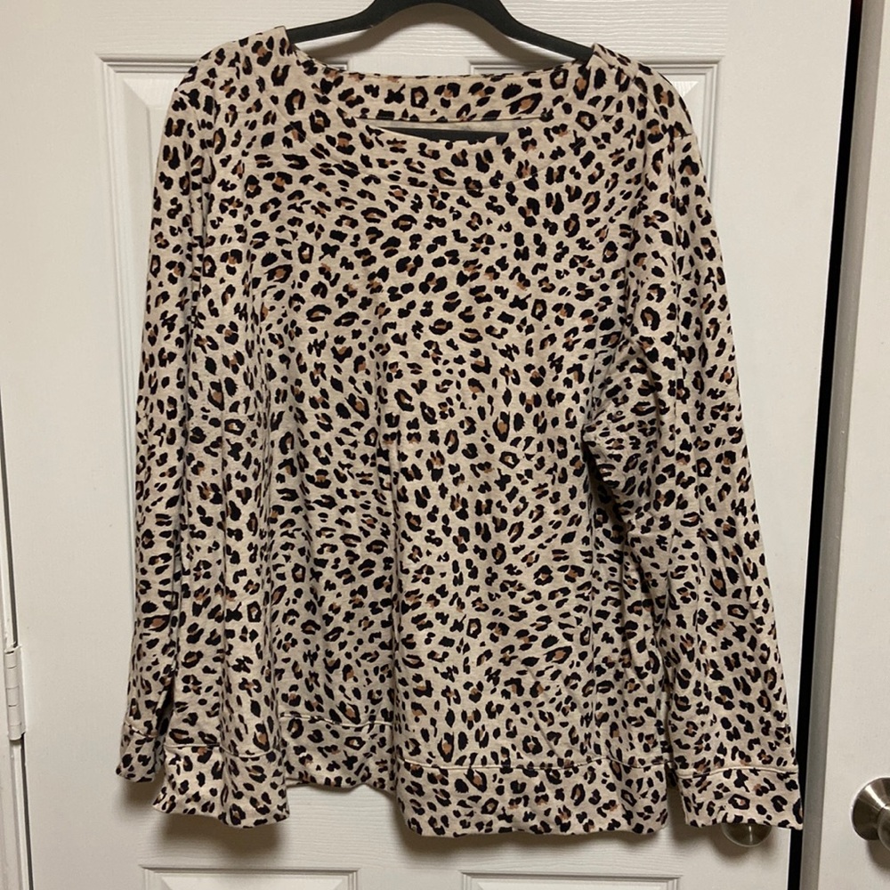Croft & Barrow leopard print sweatshirt